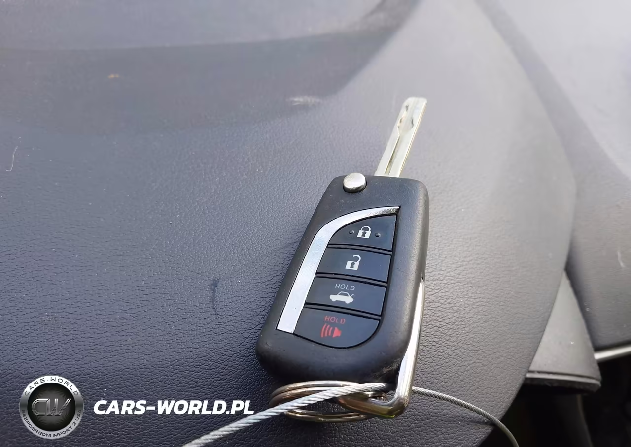 2021 Toyota Corolla Le VIN:5YFEPMAE1MP209827 - 11