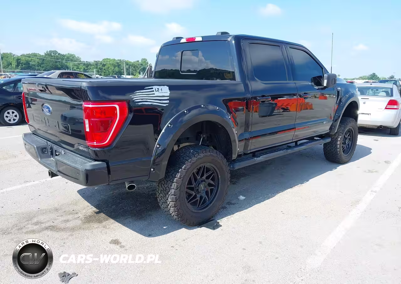 2023 Ford F-150 Xlt VIN:1FTFW1E51PKF15882 - 4