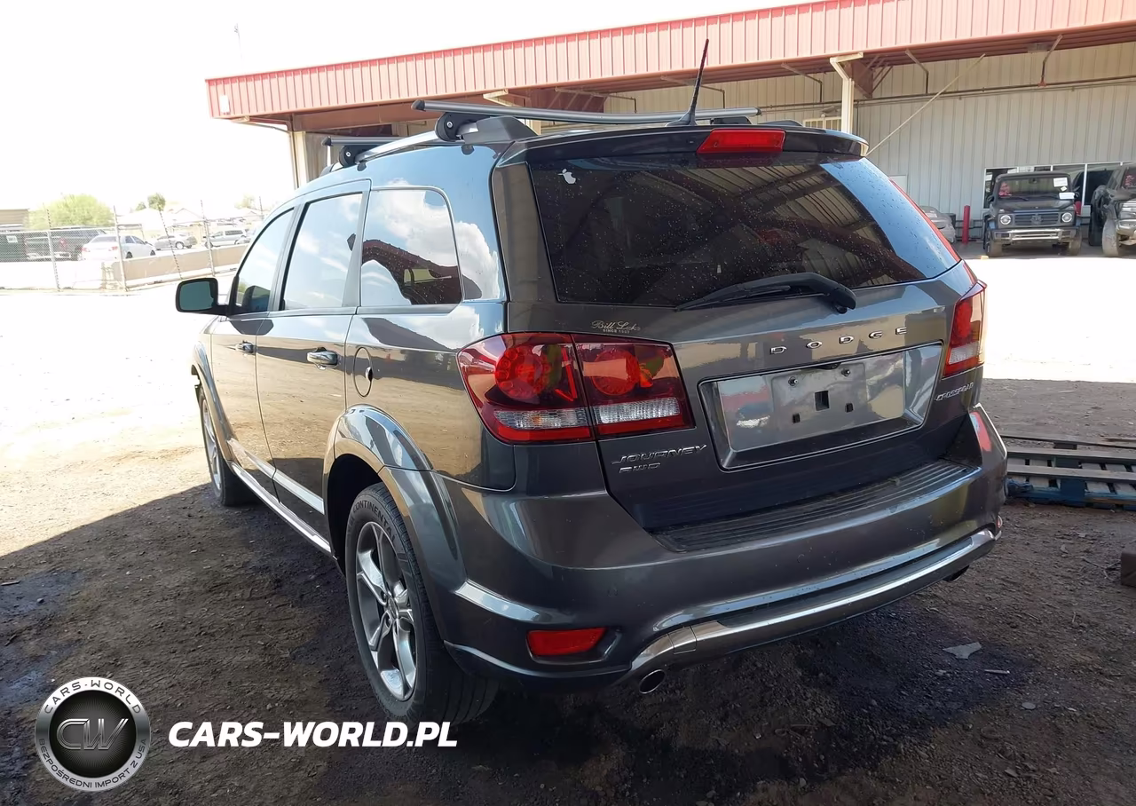 2017 Dodge Journey Crossroad Plus Awd VIN:3C4PDDGG8HT564975 - 3