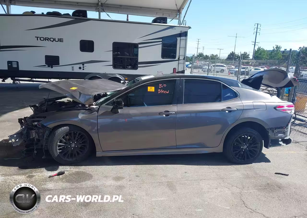 2018 Toyota Camry Se VIN:4T1B11HK4JU014085 - 14
