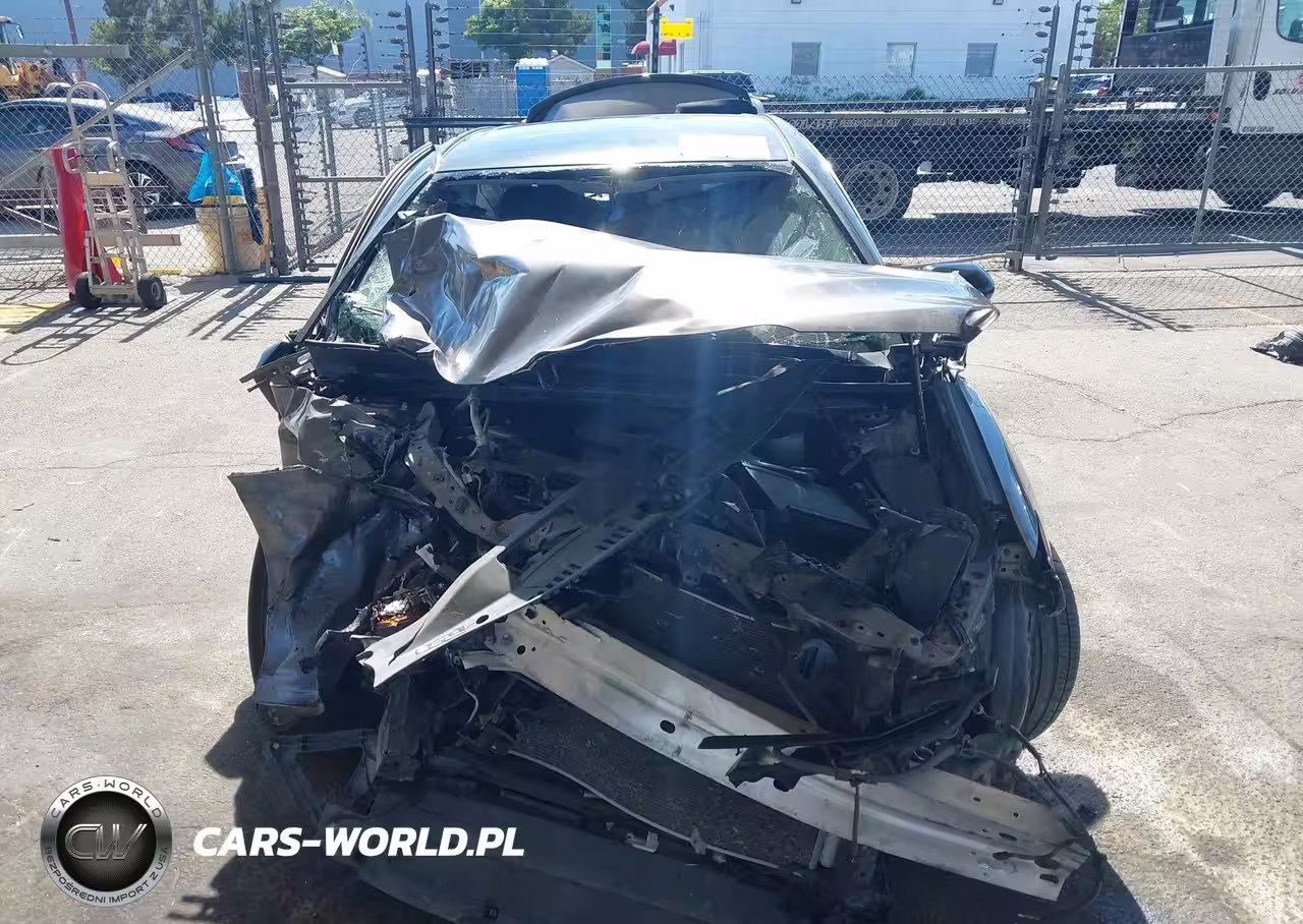 2018 Toyota Camry Se VIN:4T1B11HK4JU014085 - 6