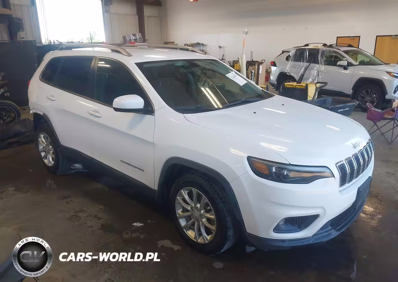 2019 Jeep Cherokee Latitude Fwd