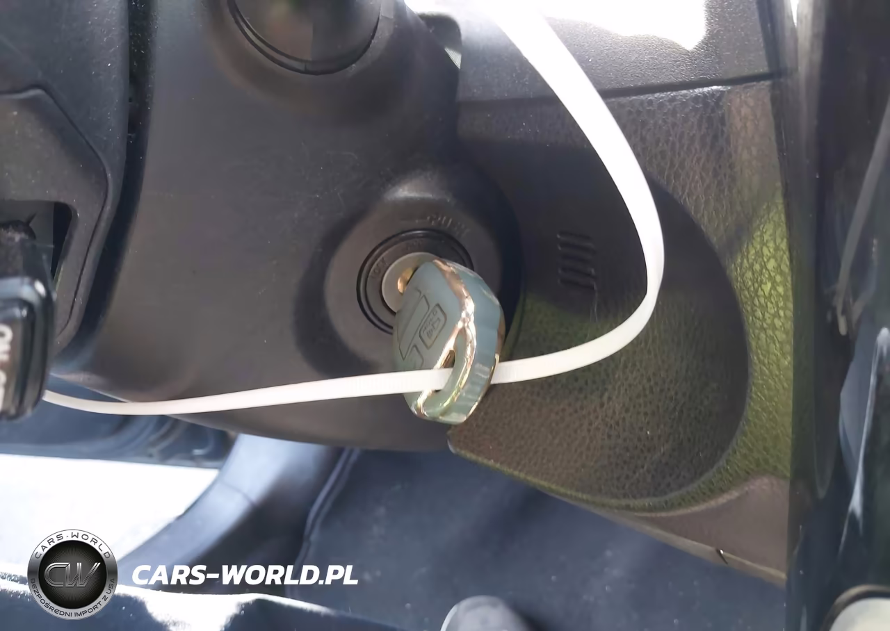 2019 Toyota Corolla Le VIN:2T1BURHE1KC236585 - 11