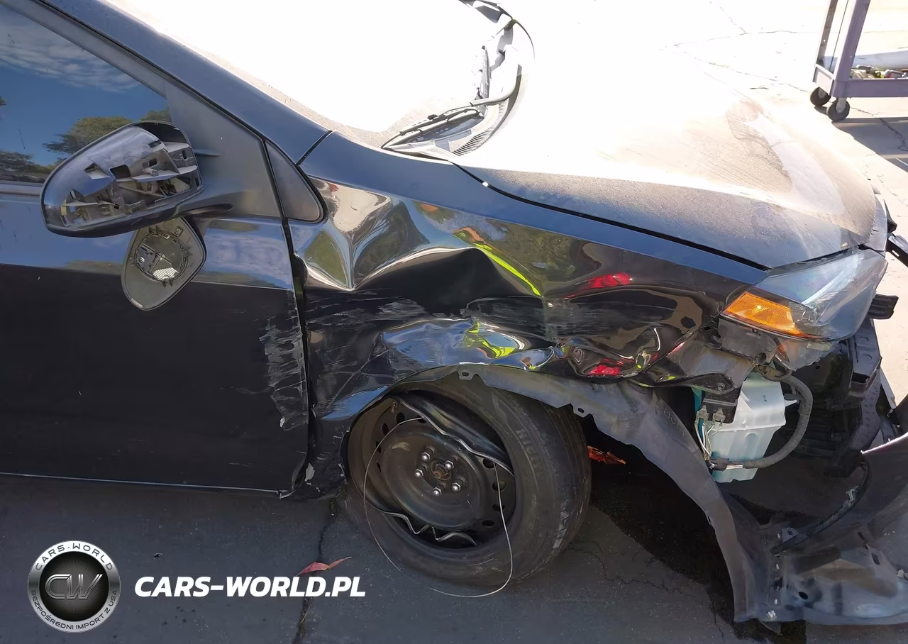 2019 Toyota Corolla Le VIN:2T1BURHE1KC236585 - 6