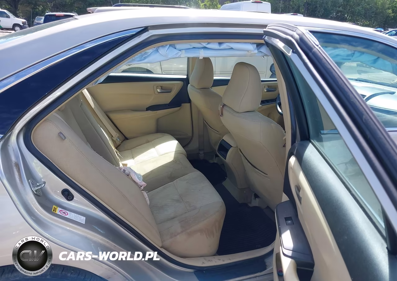 2017 Toyota Camry Le VIN:4T1BF1FKXHU749569 - 8