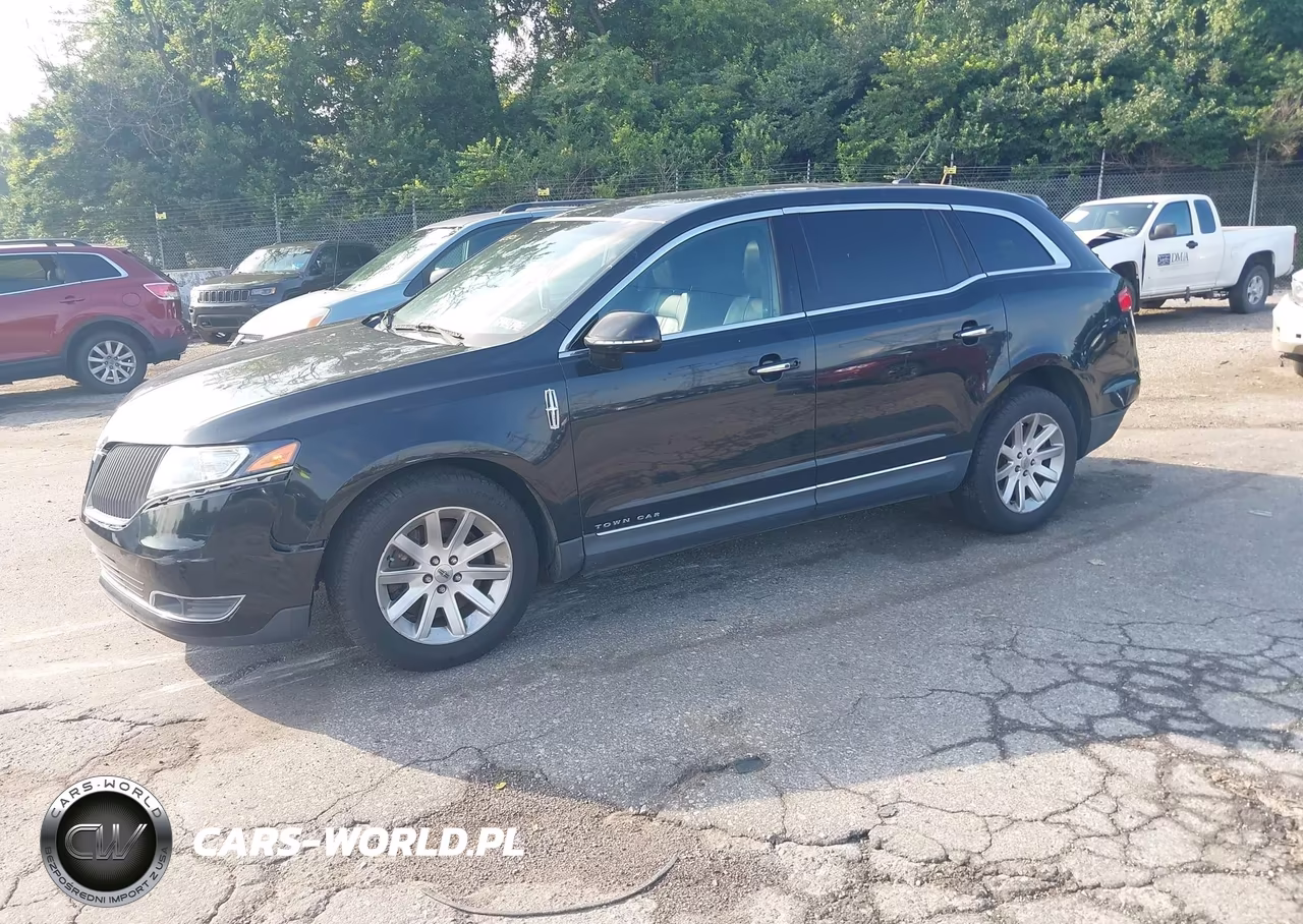 2015 Lincoln Mkt Livery VIN:2LMHJ5NK8FBL03462 - 2