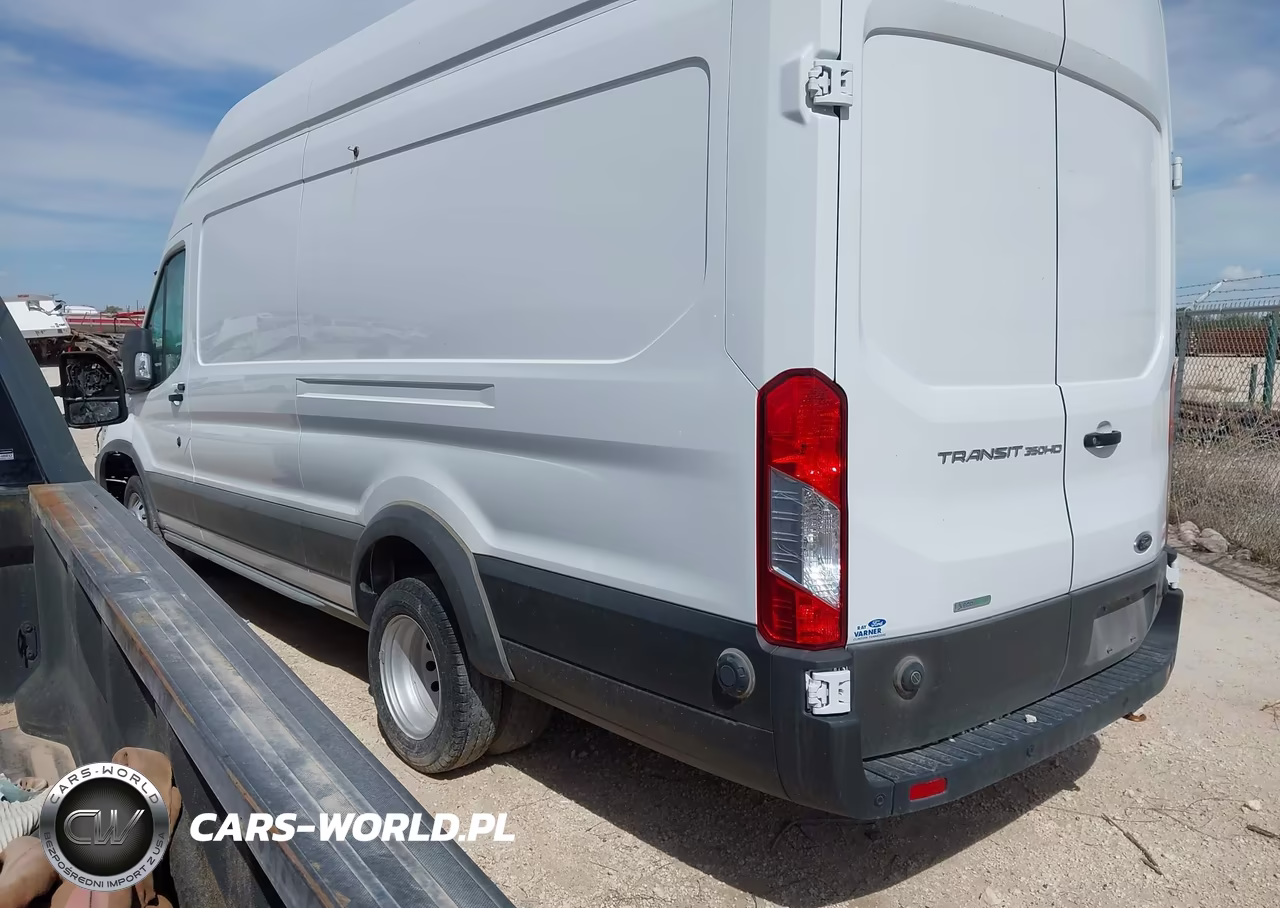 2023 Ford Transit-350 Cargo Van VIN:1FTBF4XG2PKB10774 - 3