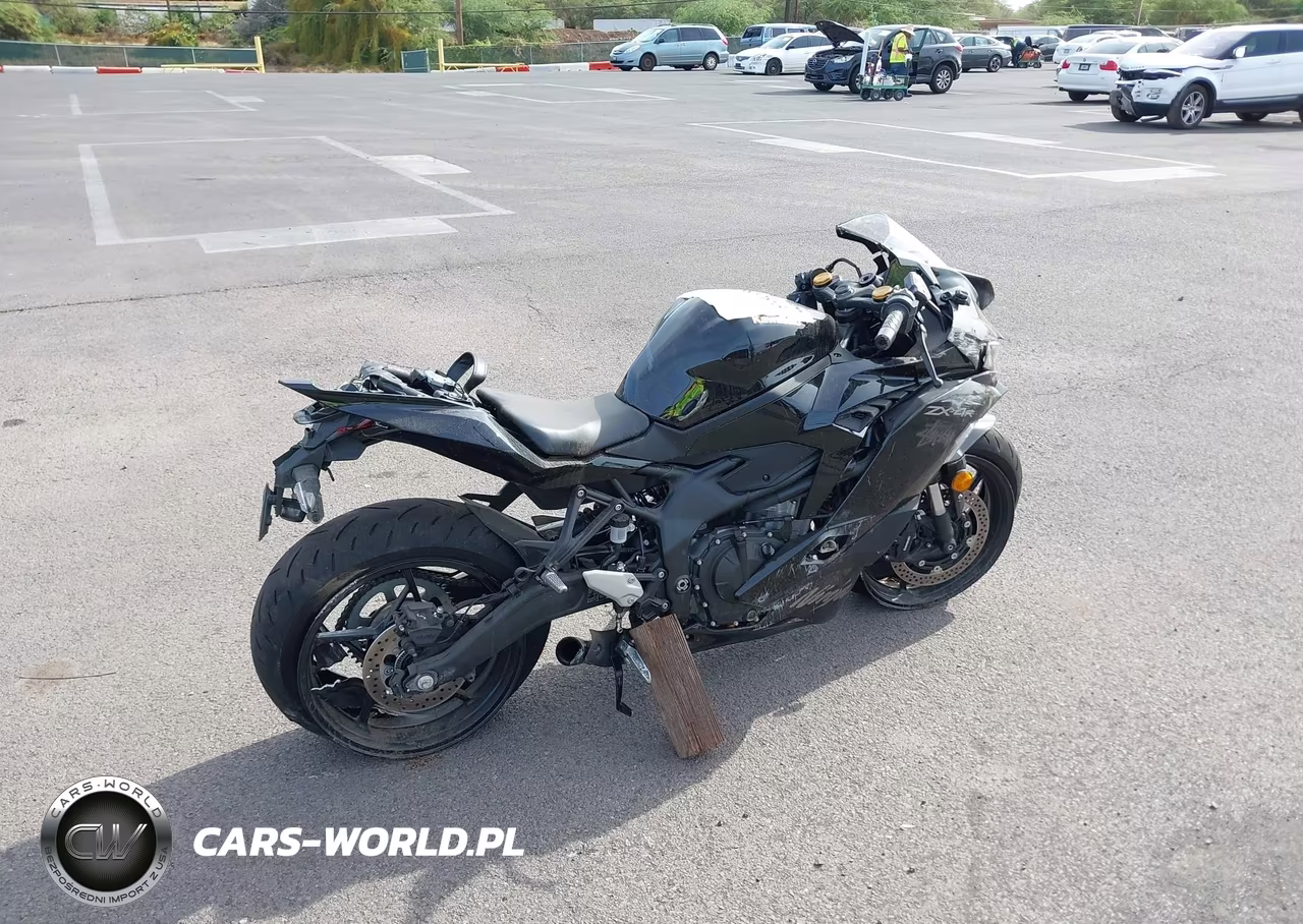 2025 Kawasaki Zx400 P VIN:ML5ZXCP14SDA35104 - 4
