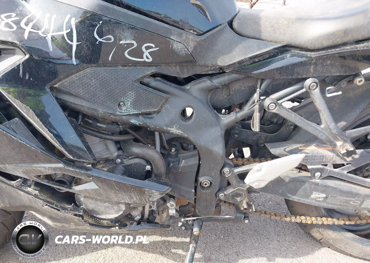 2025 Kawasaki Zx400 P VIN:ML5ZXCP14SDA35104 - 9