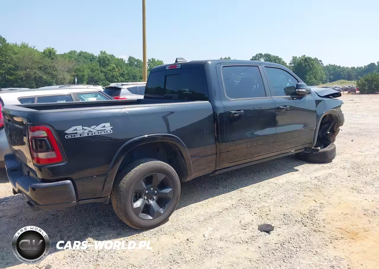 2019 Ram 1500 Laramie 4X4 6'4 Box VIN:1C6SRFRTXKN900609 - 4