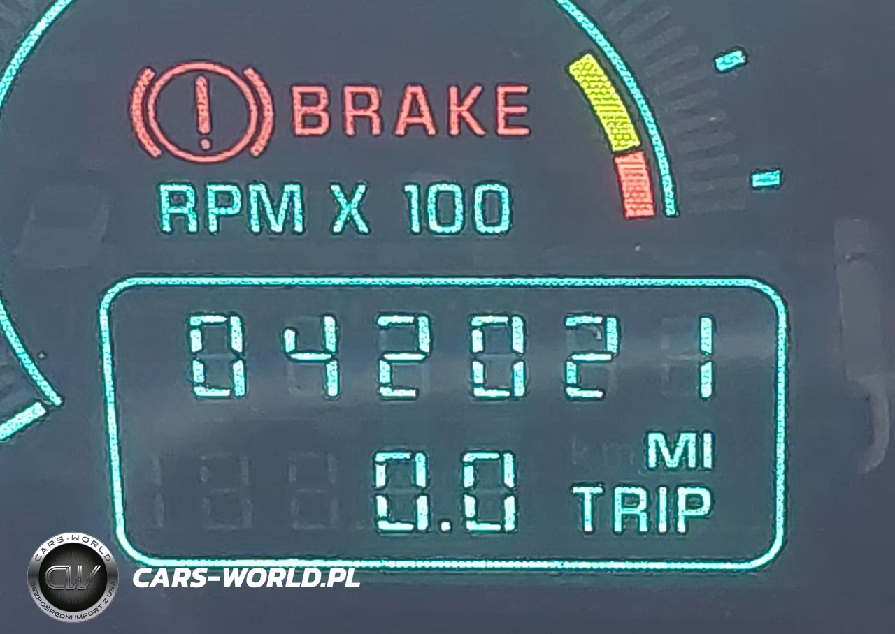 1990 Buick Reatta VIN:1G4EC33C6LB905058 - 15