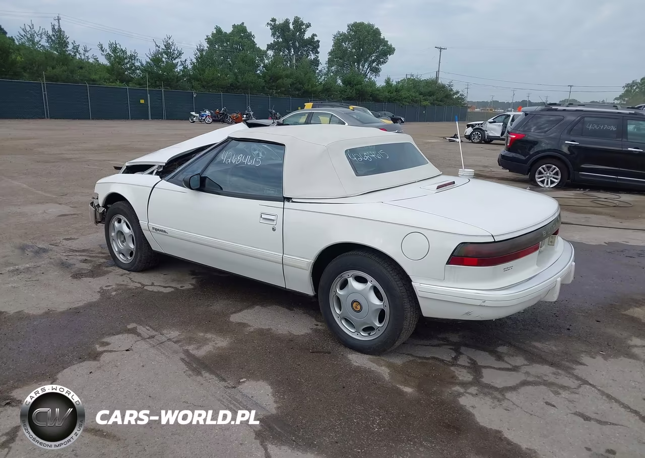 1990 Buick Reatta VIN:1G4EC33C6LB905058 - 3