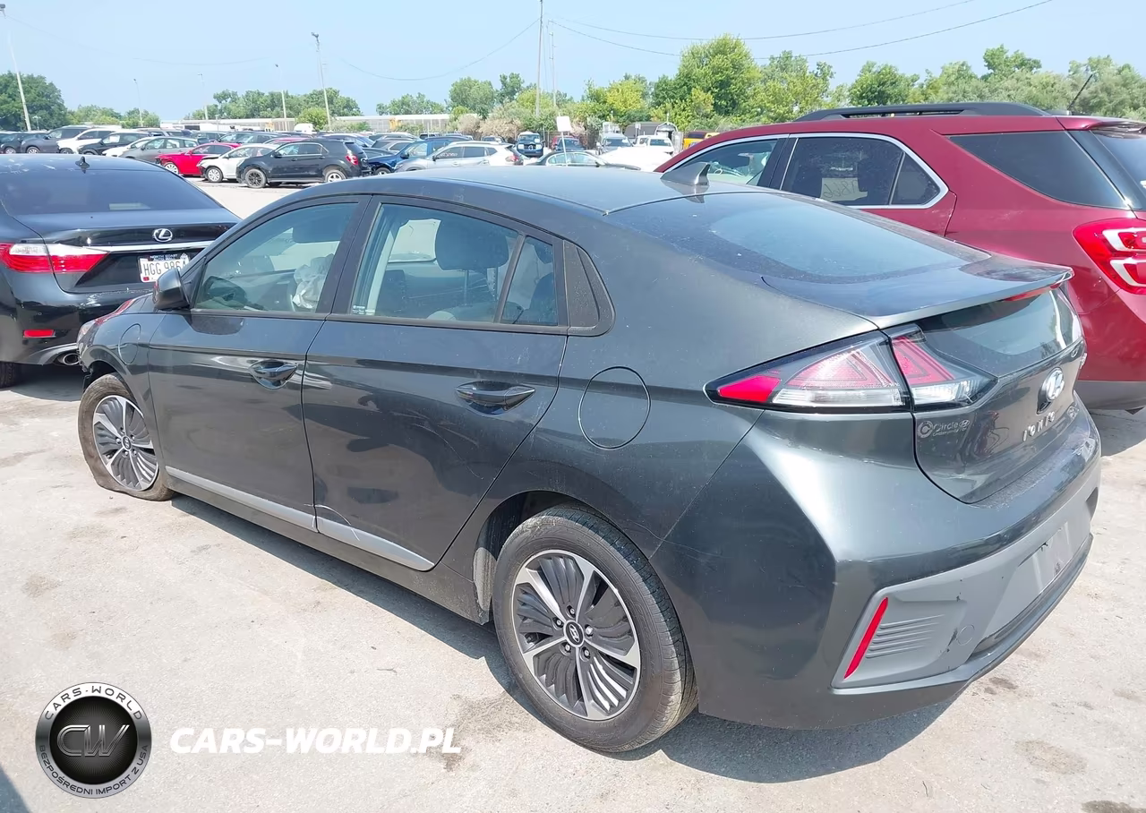 2021 Hyundai Ioniq Plug-In Hybrid Se VIN:KMHC65LD9MU261564 - 3