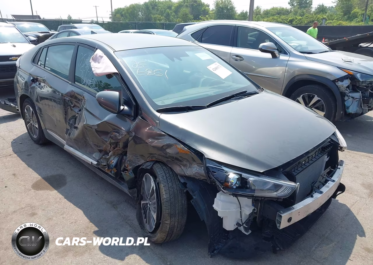 2021 Hyundai Ioniq Plug-In Hybrid Se VIN:KMHC65LD9MU261564 - 6