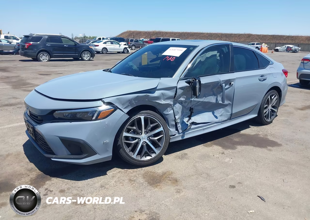 2024 Honda Civic Touring VIN:2HGFE1F97RH302483 - 2