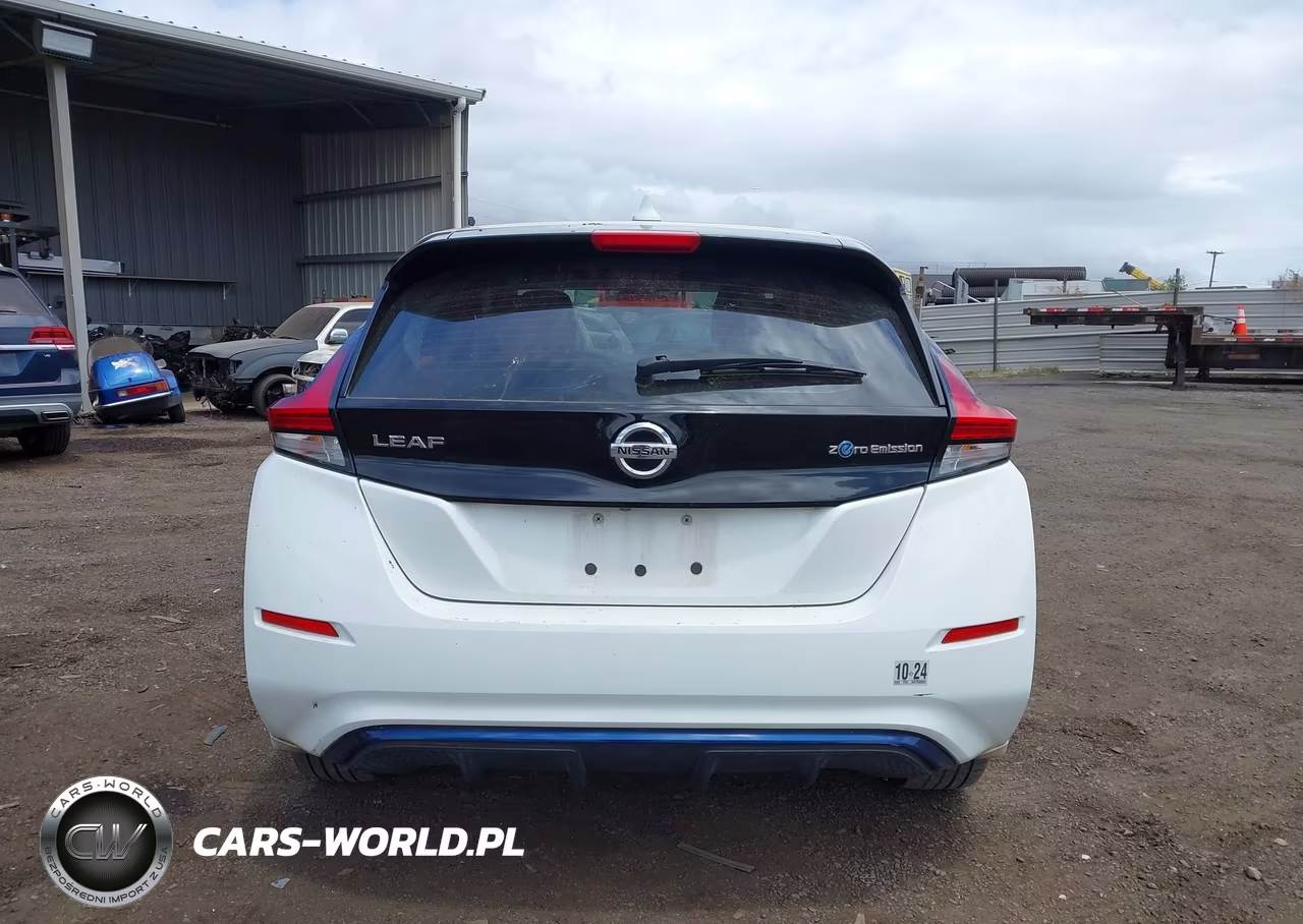 2018 Nissan Leaf S VIN:1N4AZ1CP8JC304644 - 16