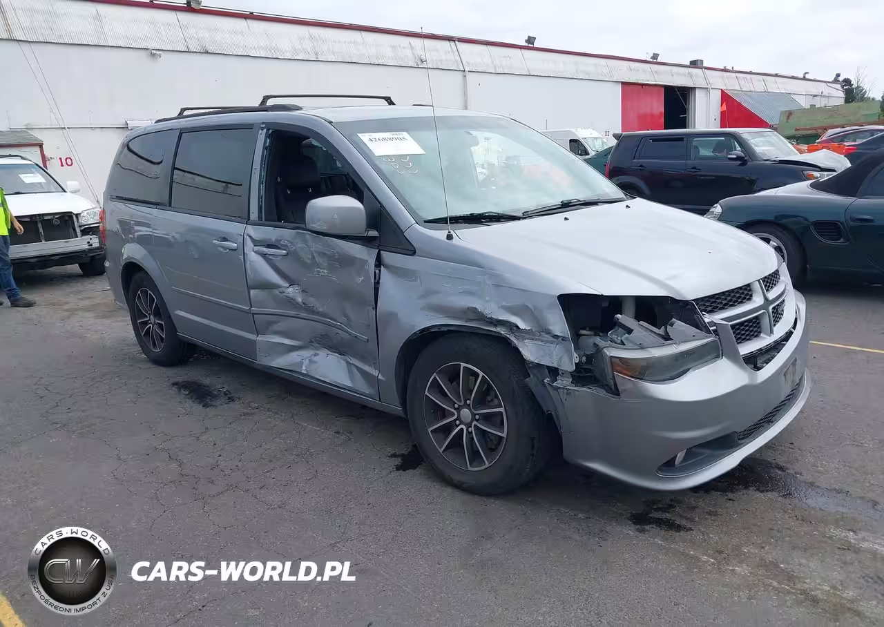2016 Dodge Grand Caravan R-T