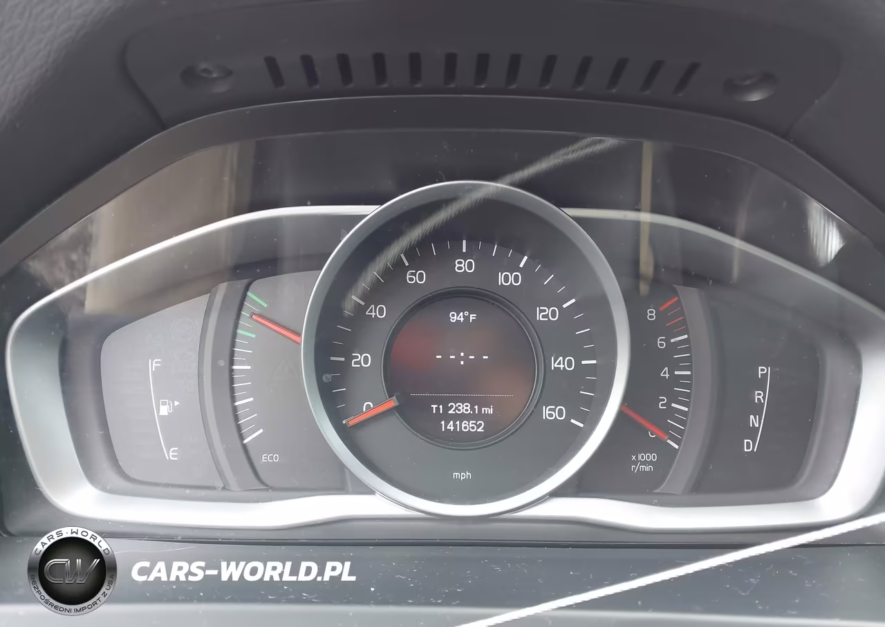 2015 Volvo S60 T5 VIN:YV140MFJ1F1345575 - 7