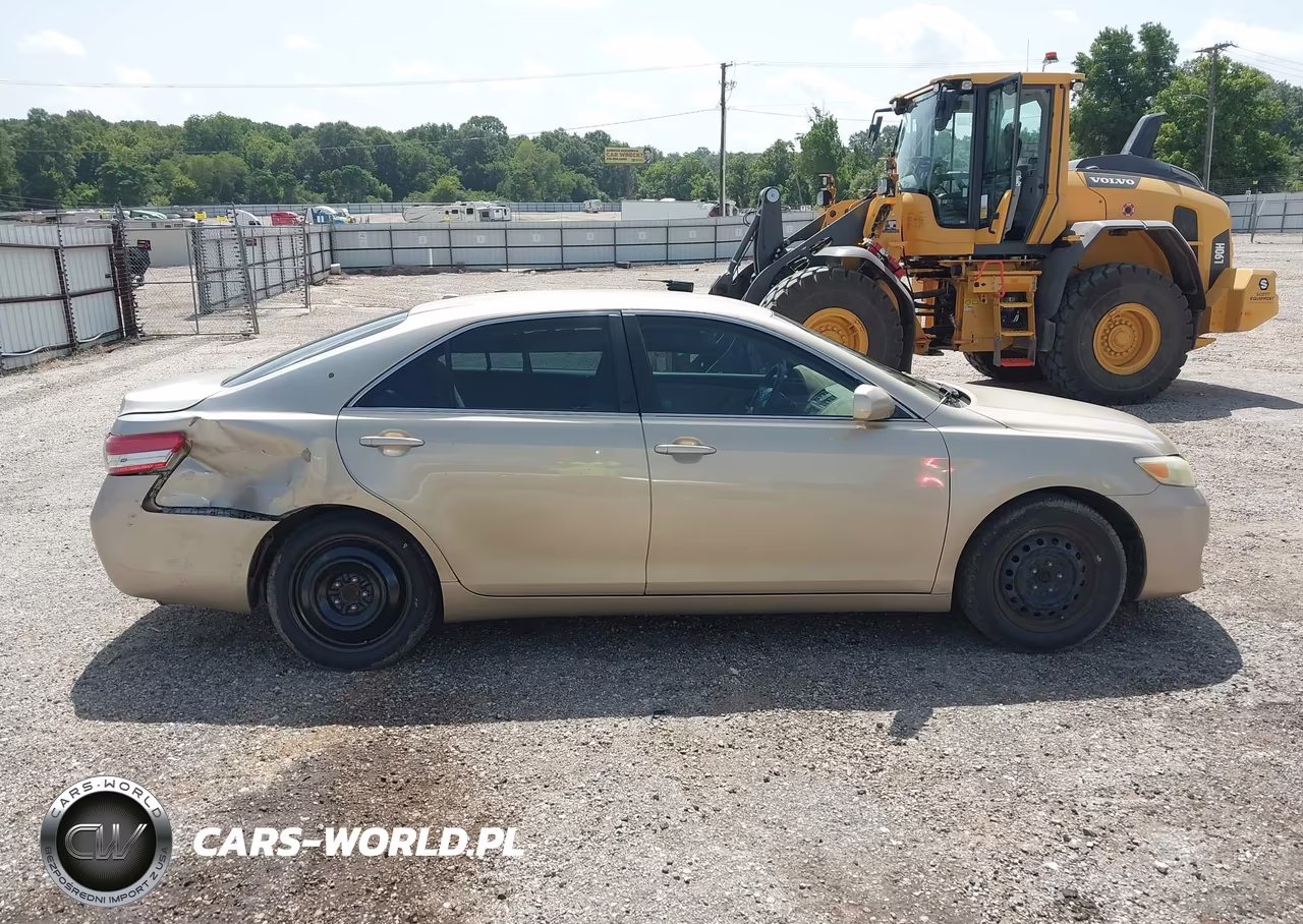 2011 Toyota Camry Le VIN:4T1BF3EK6BU198206 - 15