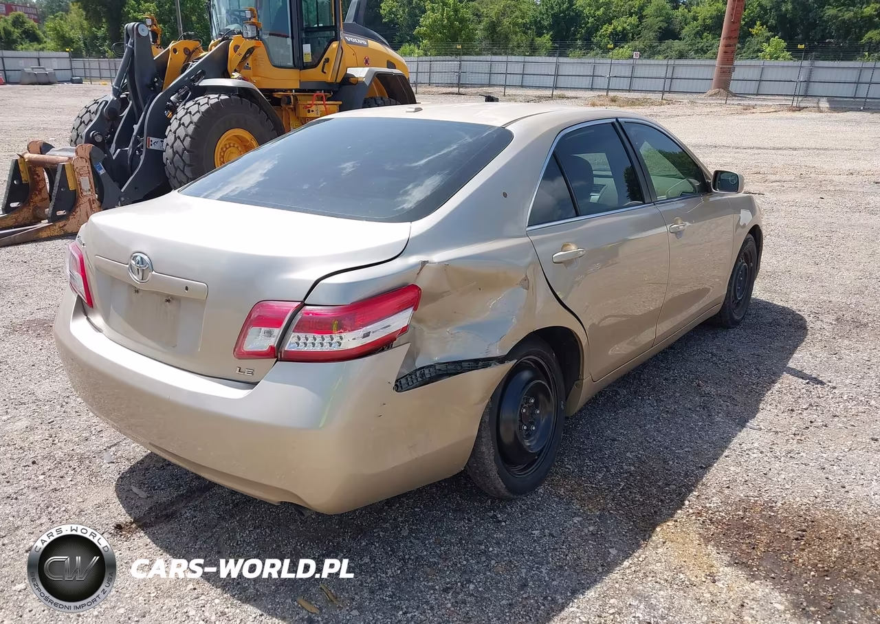 2011 Toyota Camry Le VIN:4T1BF3EK6BU198206 - 4