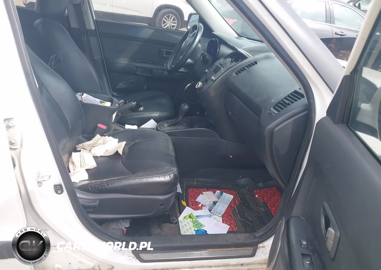 2011 Kia Soul + VIN:KNDJT2A25B7725921 - 5