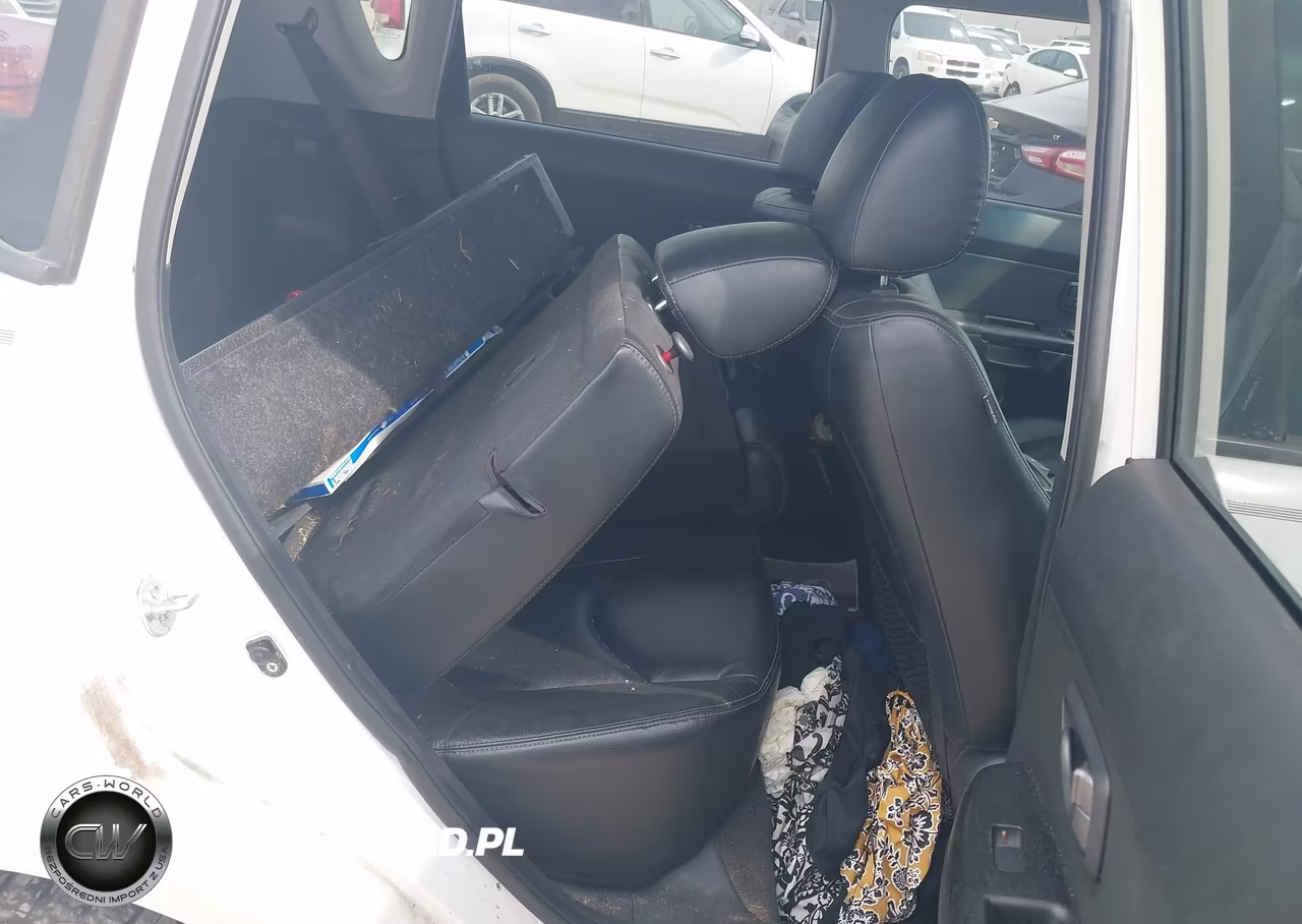 2011 Kia Soul + VIN:KNDJT2A25B7725921 - 8