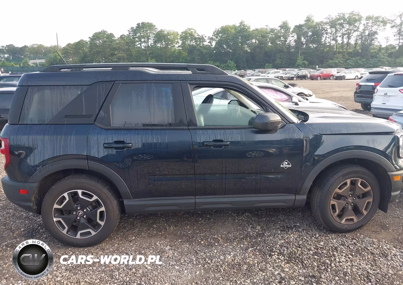 2022 Ford Bronco Sport Outer Banks VIN:3FMCR9C66NRE27435 - 13