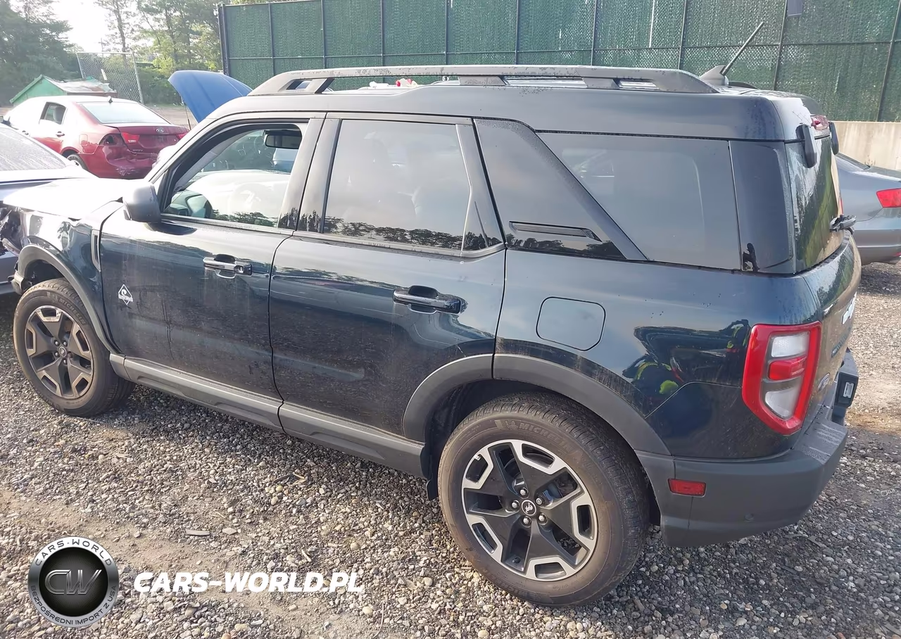 2022 Ford Bronco Sport Outer Banks VIN:3FMCR9C66NRE27435 - 3