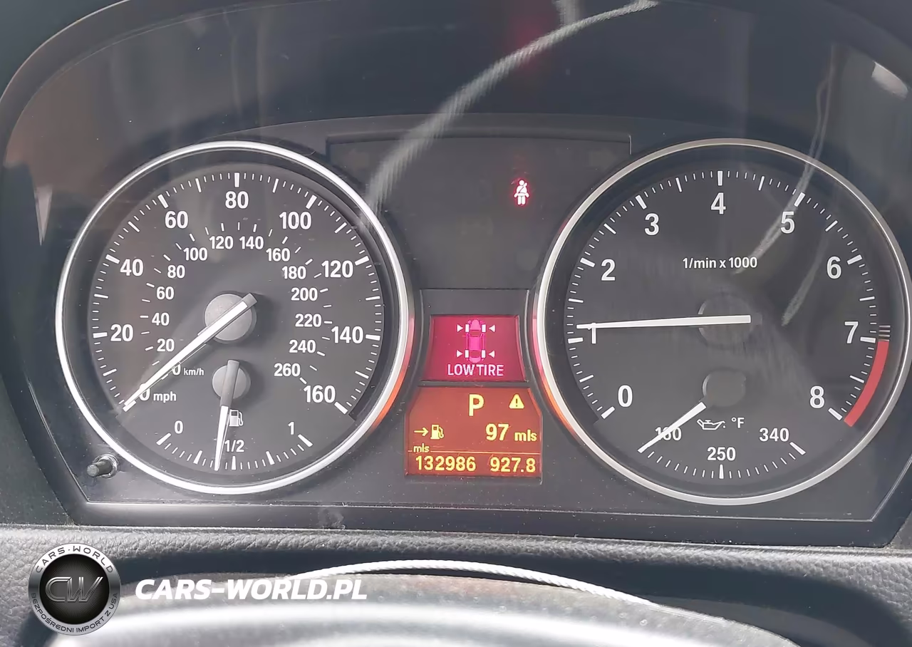 2009 BMW 328I VIN:WBAWR33529P154705 - 7