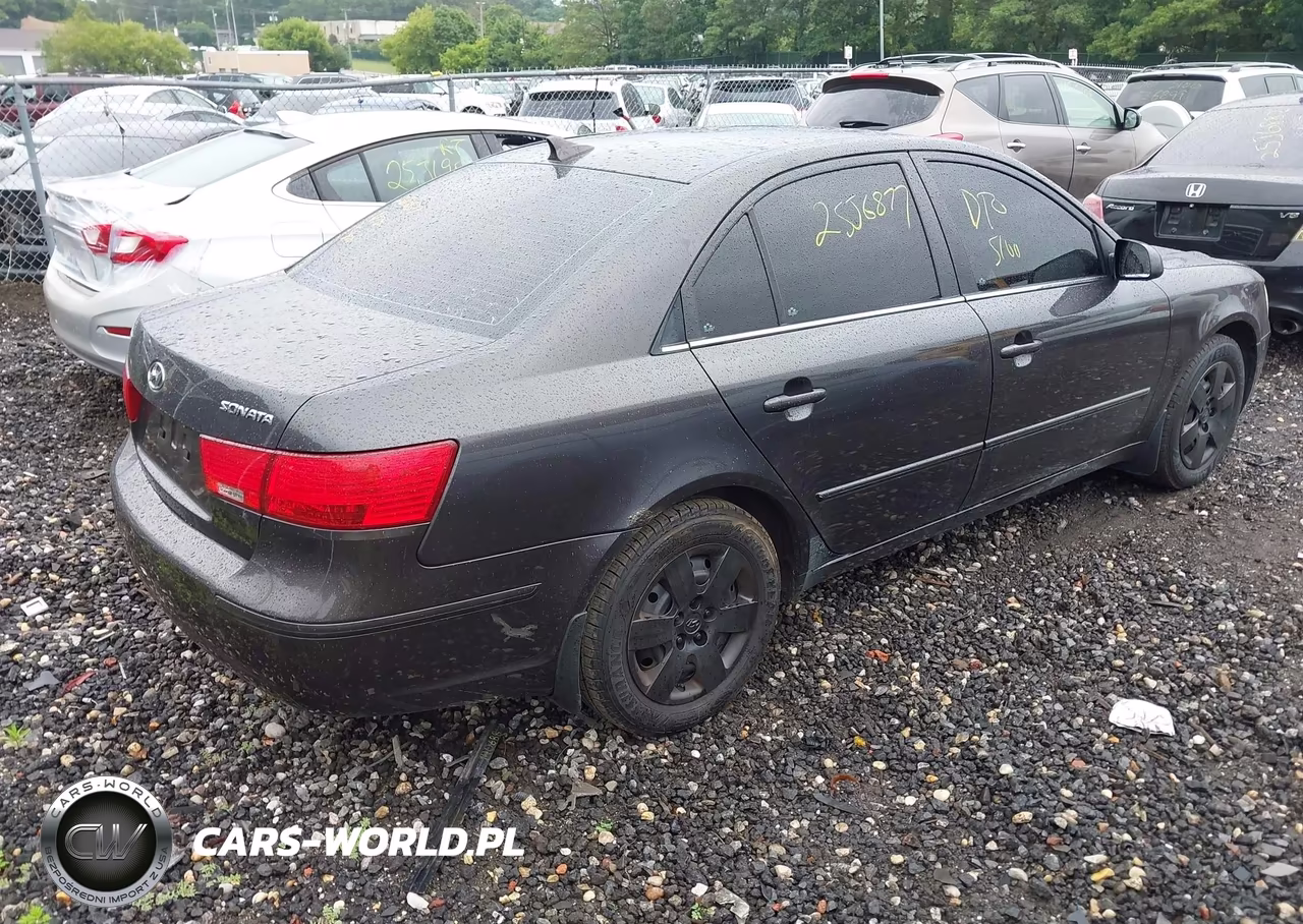 2009 Hyundai Sonata Gls VIN:5NPET46C79H555226 - 4