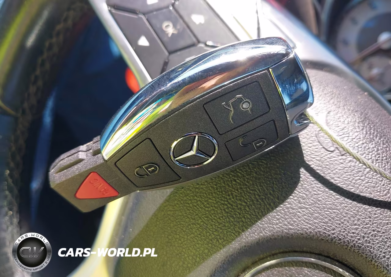 2012 Mercedes-Benz Slk 350 VIN:WDDPK5HA1CF026391 - 11