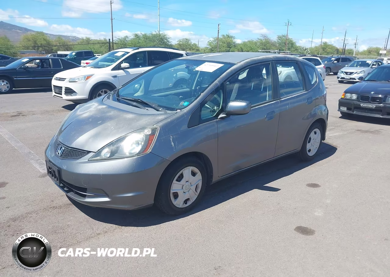 2013 Honda Fit VIN:JHMGE8H31DC060174 - 2