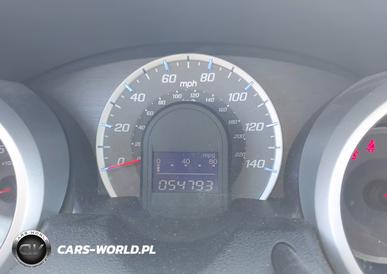 2013 Honda Fit VIN:JHMGE8H31DC060174 - 7
