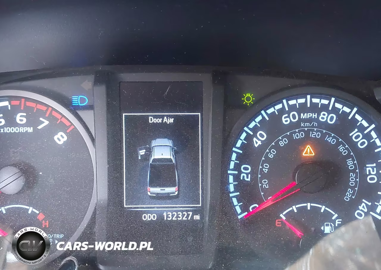 2021 Toyota Tacoma Sr VIN:3TYRX5GNXMT006235 - 7