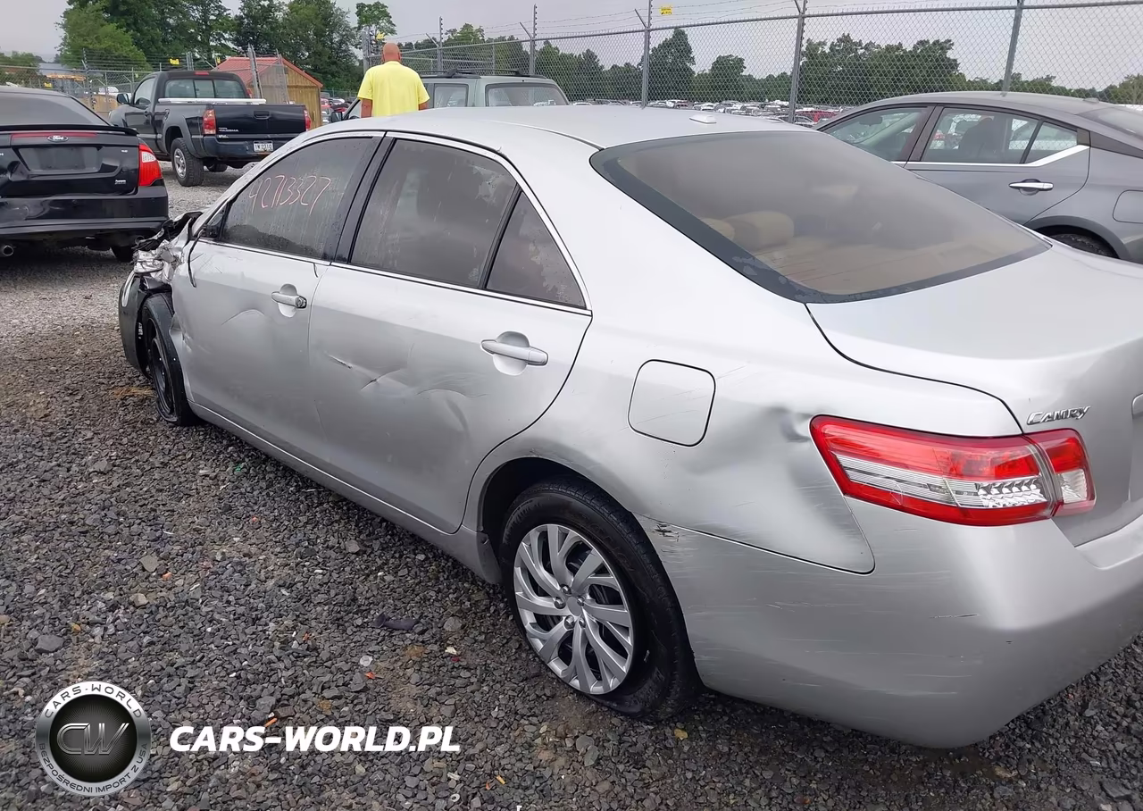 2011 Toyota Camry Le VIN:4T1BF3EK8BU178166 - 14