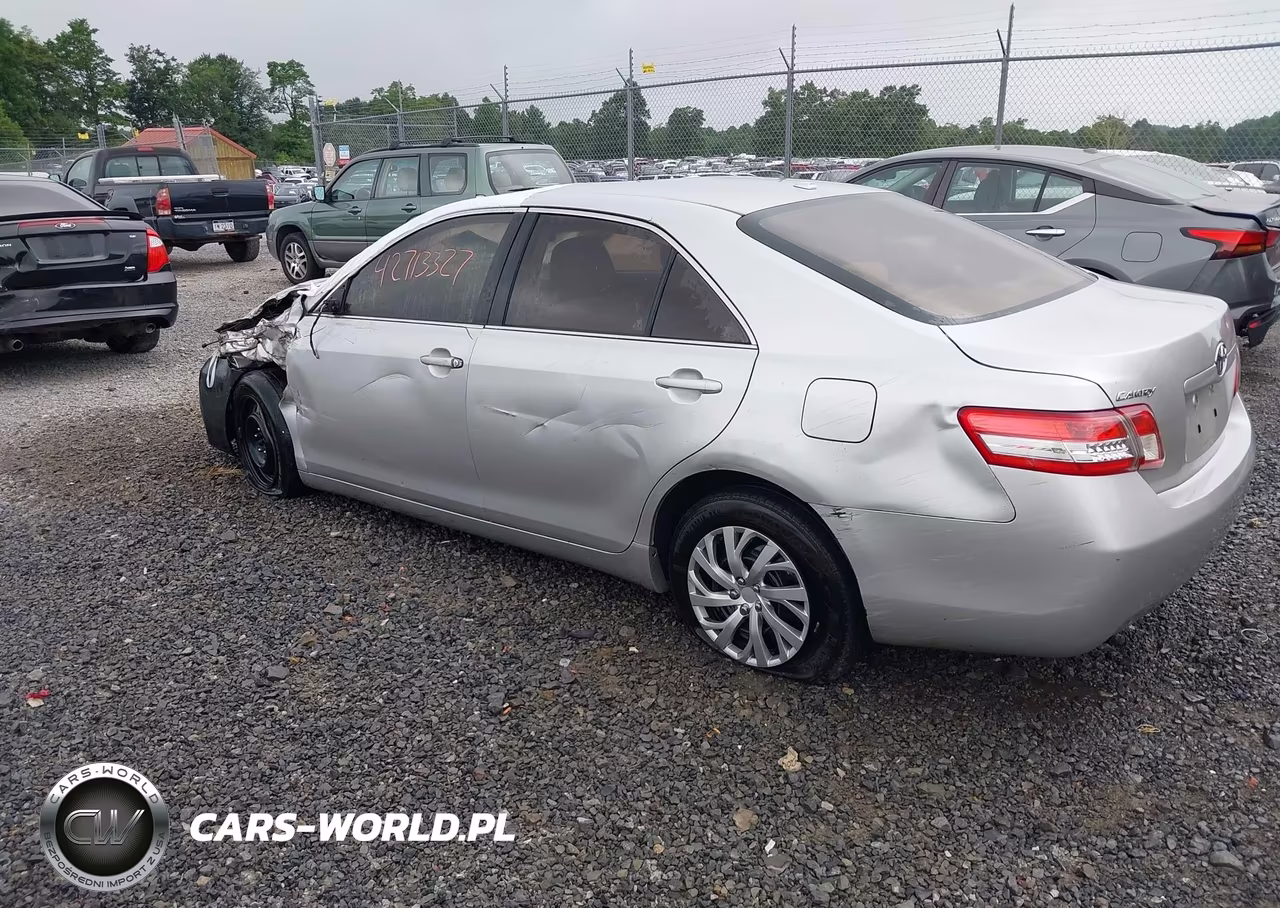 2011 Toyota Camry Le VIN:4T1BF3EK8BU178166 - 3