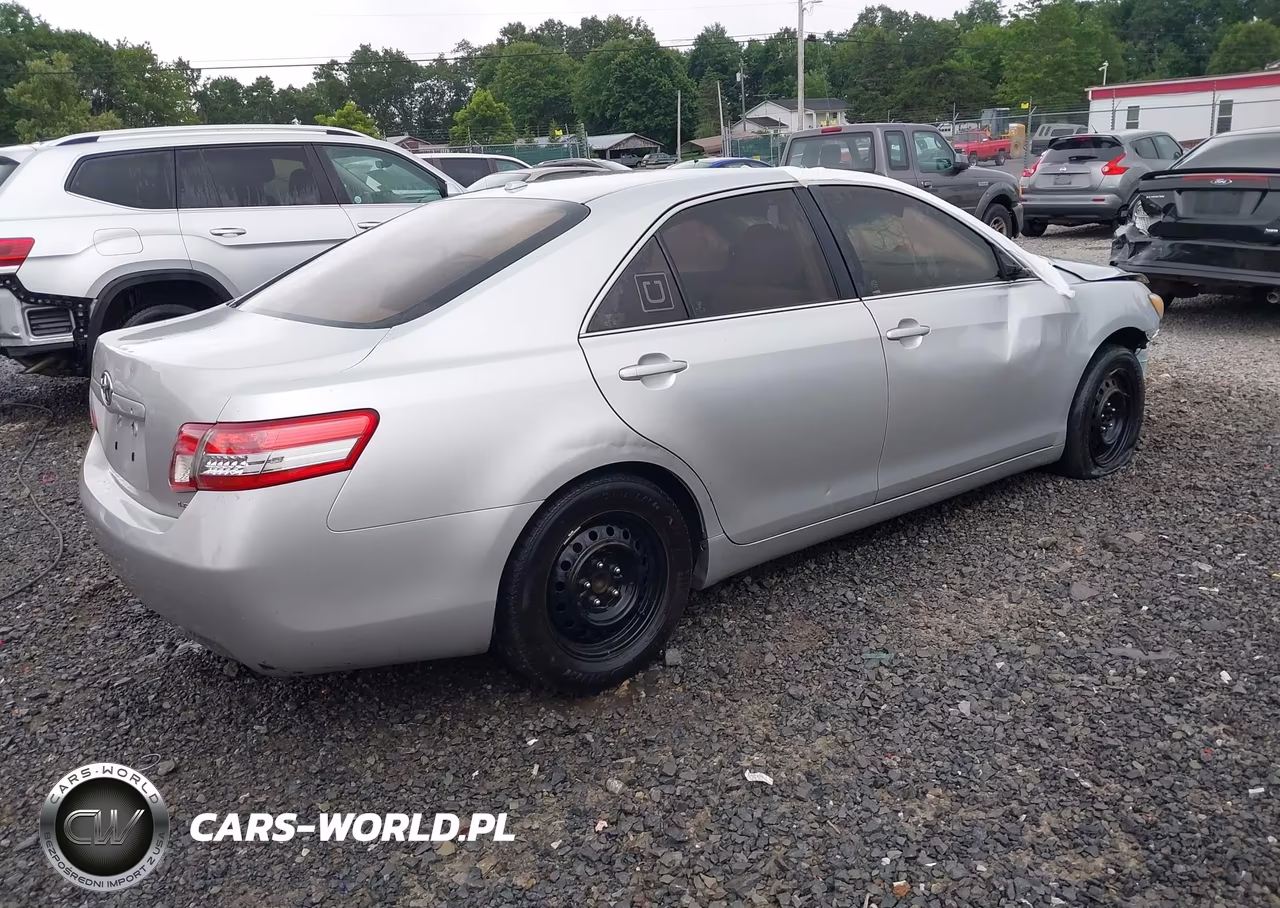 2011 Toyota Camry Le VIN:4T1BF3EK8BU178166 - 4