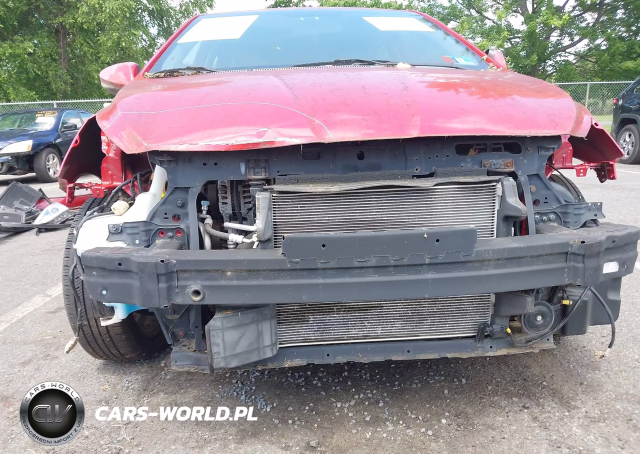2015 Hyundai Accent Sport VIN:KMHCU5AE8FU229578 - 6
