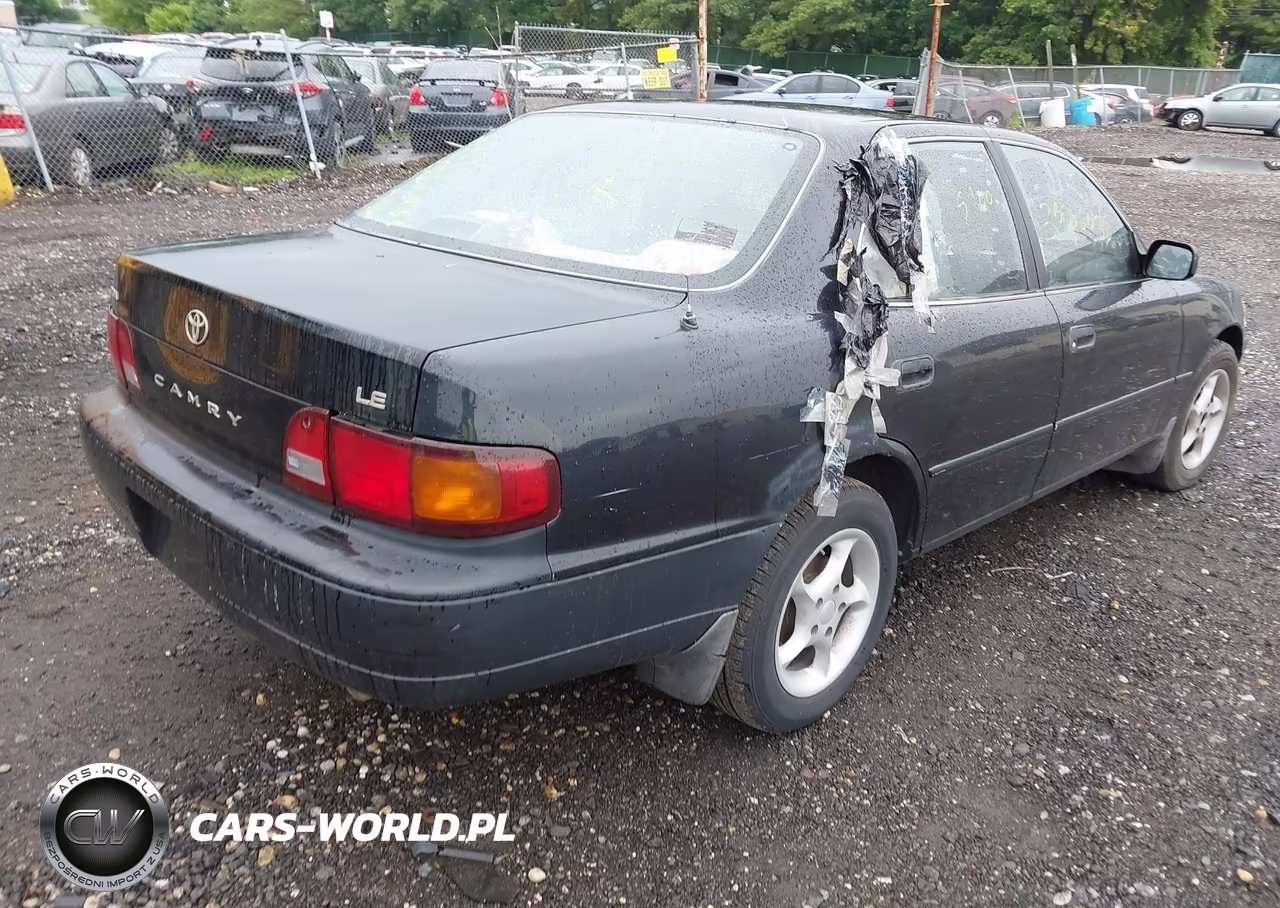 1996 Toyota Camry Dx-Le-Xle VIN:4T1BG12K2TU823904 - 4