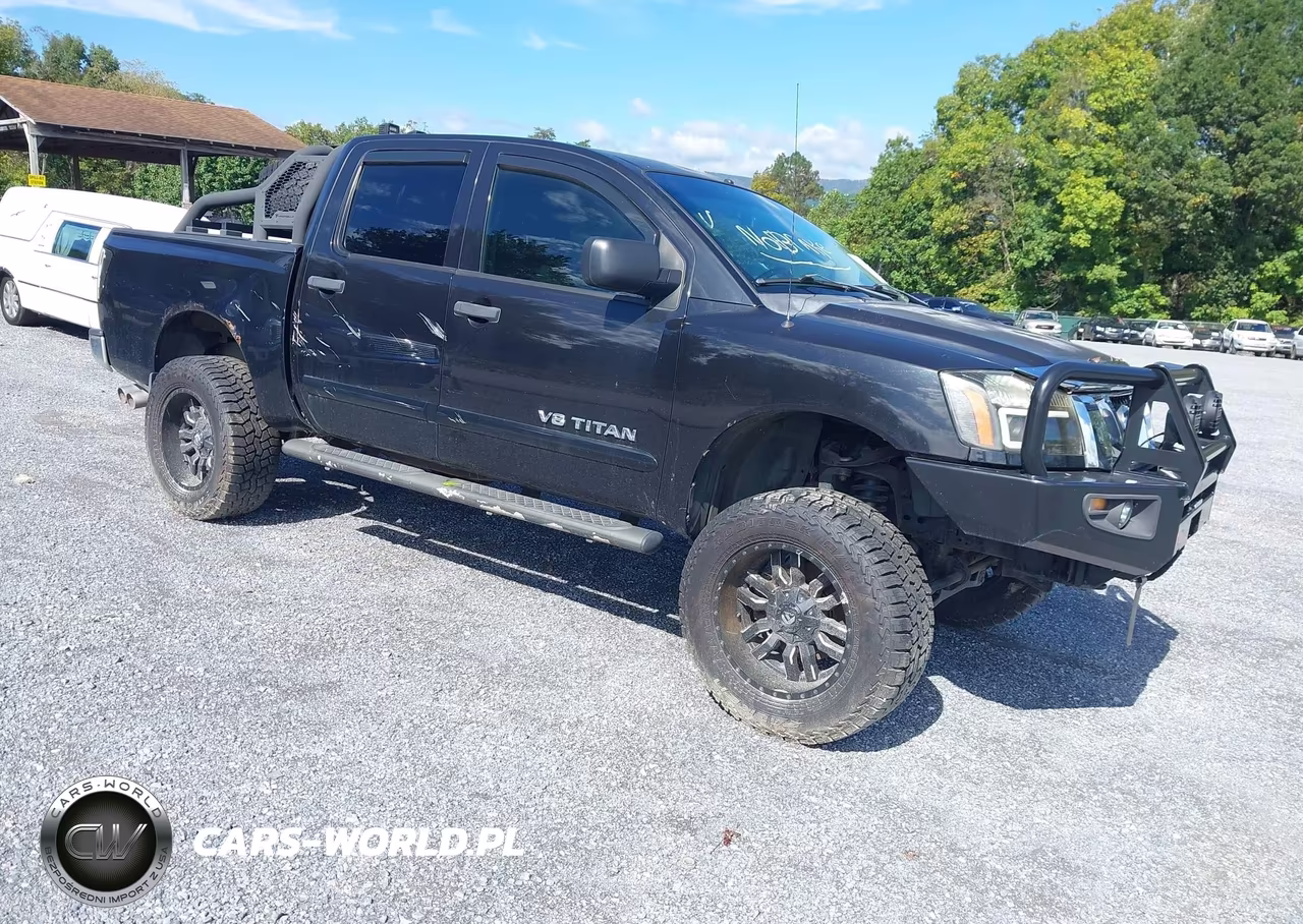 2010 Nissan Titan Se