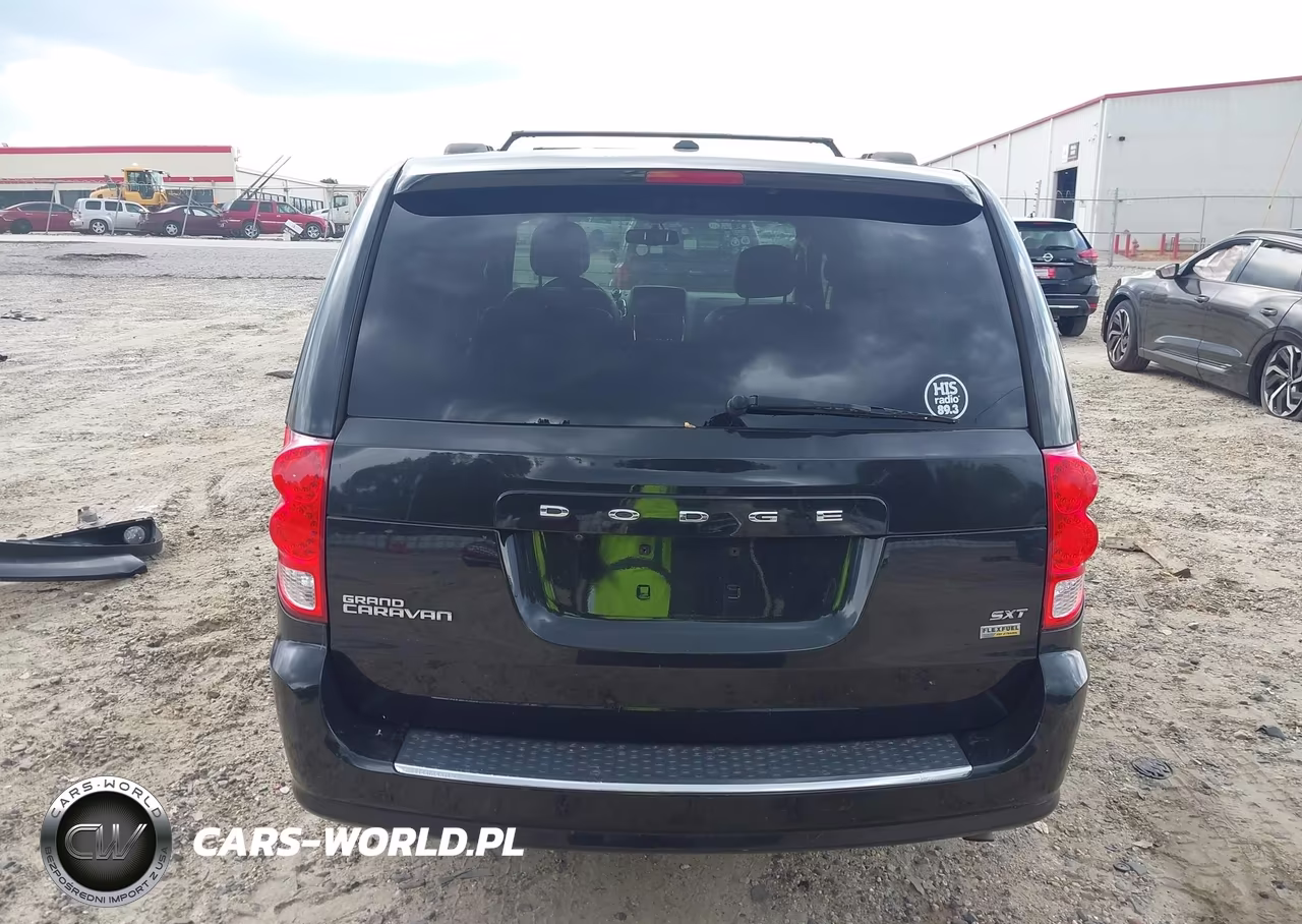 2017 Dodge Grand Caravan Sxt VIN:2C4RDGCG9HR851888 - 17