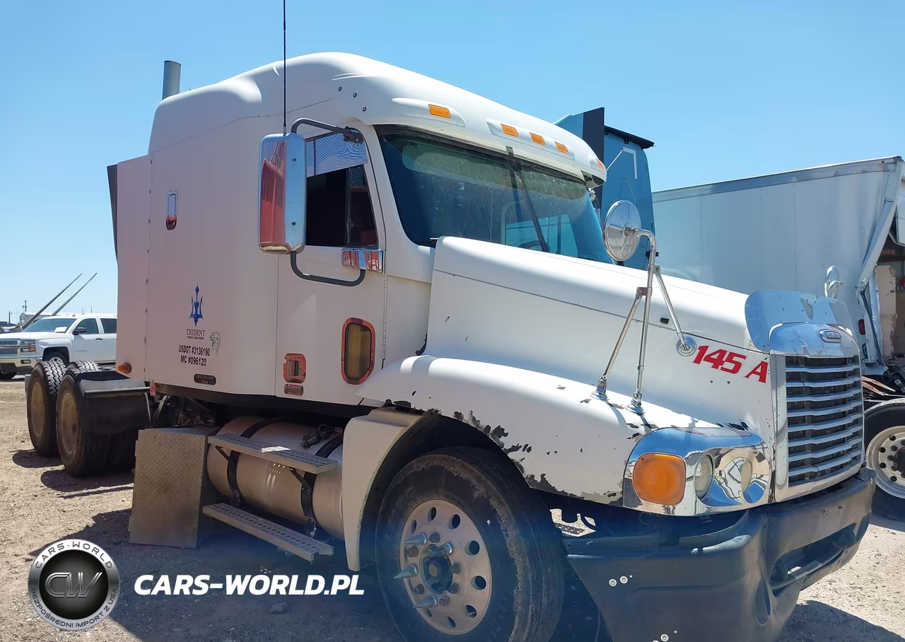 2007 Freightliner Conventional St120