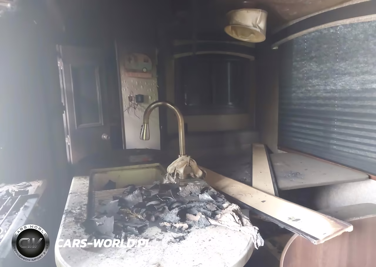 2019 Jayco 36Ft M-31 Qbds VIN:1UJBJ0BT7K1T90167 - 8