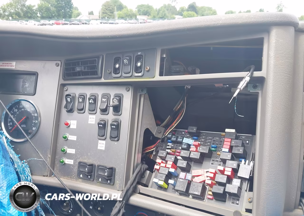 2019 Kenworth T3 Series VIN:2NKHHJ7X5KM299574 - 12