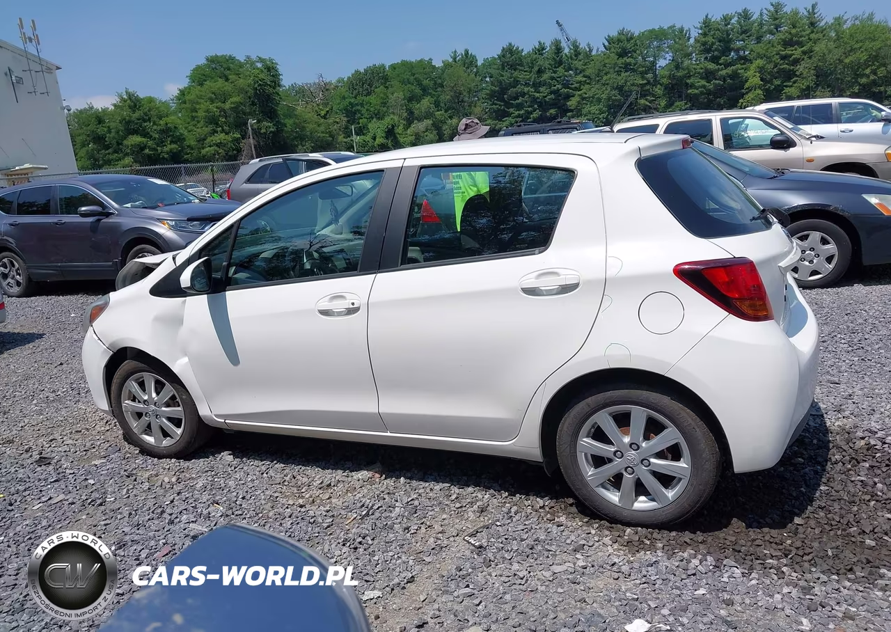 2015 Toyota Yaris Le VIN:VNKKTUD31FA026600 - 14