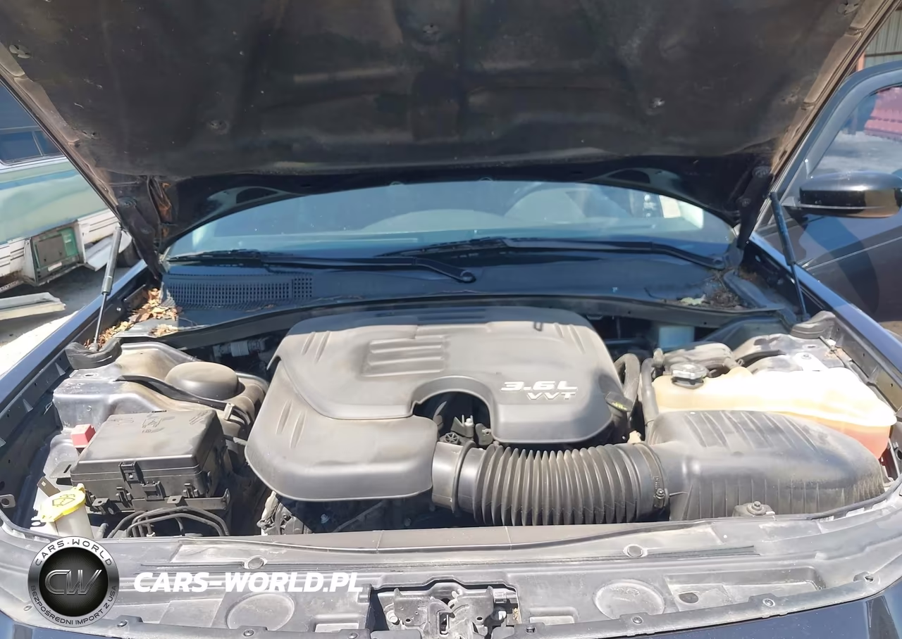 2019 Chrysler 300 Touring VIN:2C3CCAAG4KH610427 - 10