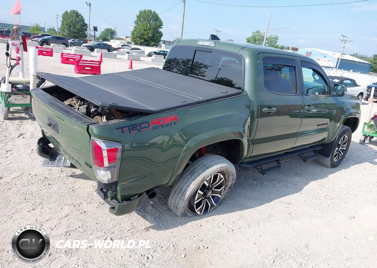 2022 Toyota Tacoma Trd Sport VIN:3TYCZ5AN7NT083767 - 4