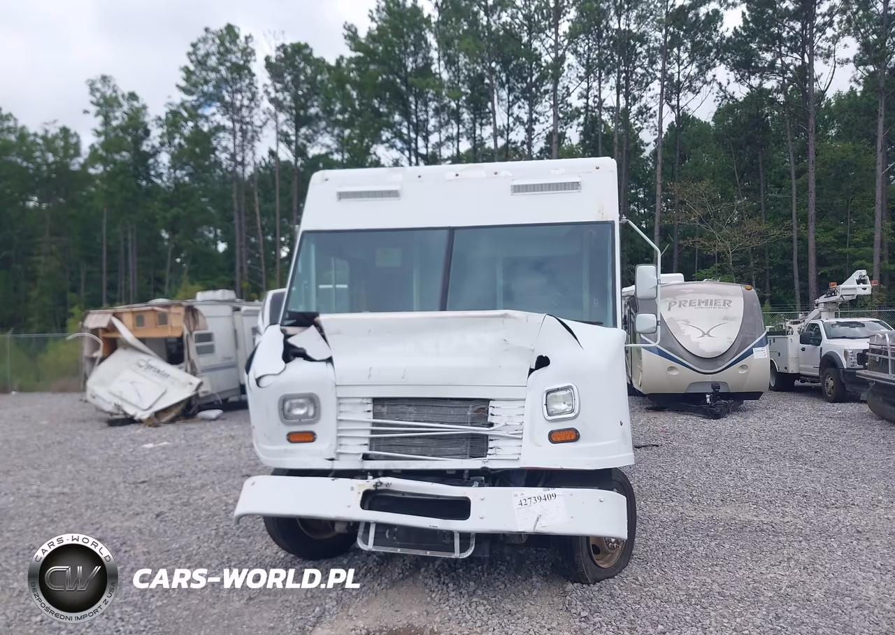 2015 Ford F-59 Commercial Stripped VIN:1F65F5KY4F0A04925 - 11