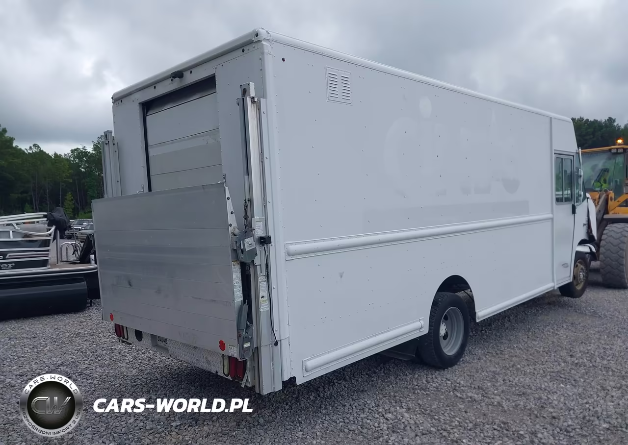 2015 Ford F-59 Commercial Stripped VIN:1F65F5KY4F0A04925 - 4
