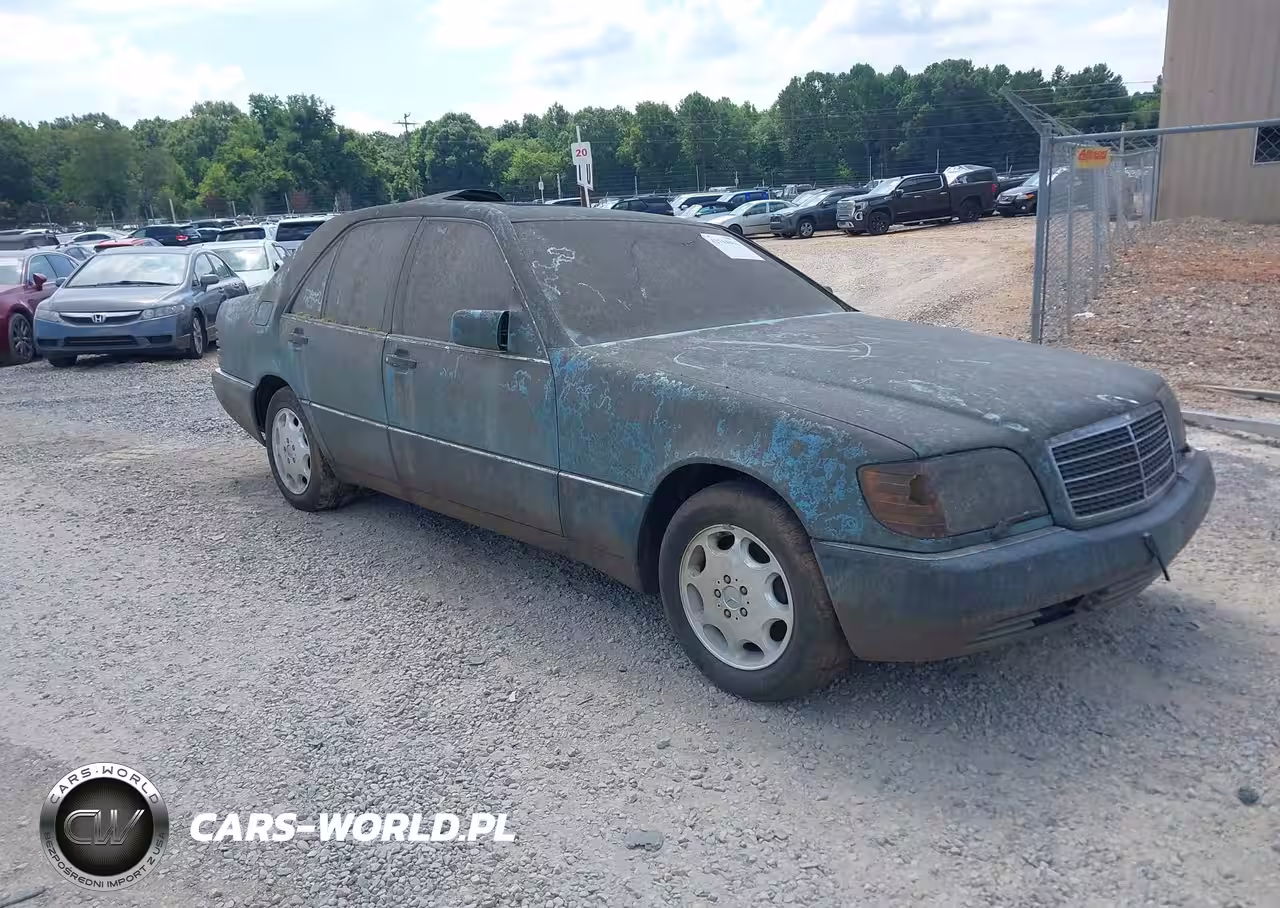 MERCEDES-BENZ